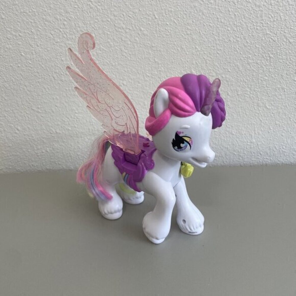 Hatchamails Interactive Unicorn Pegasus Rainbow Citation Braids No Accessories